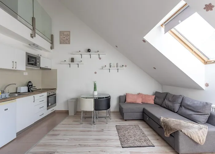 Appartement Prtr W/ Free Parking
