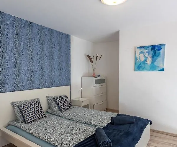Prtr W/ Free Parking * Budapest